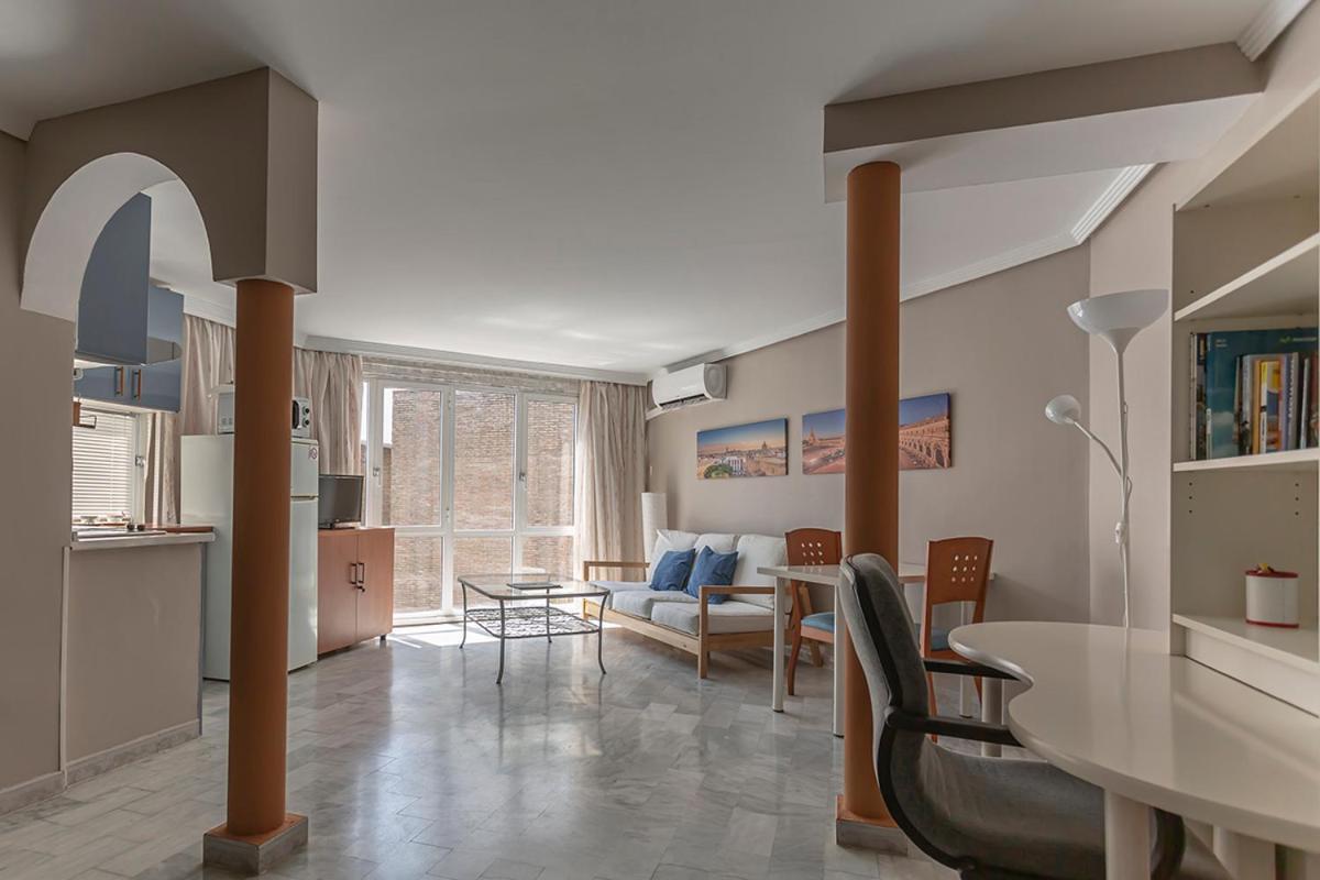 Francos 3 Sevilla Urban Apartment Exterior photo